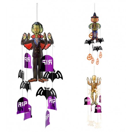 Caráter de Halloween com decorativo pendurado